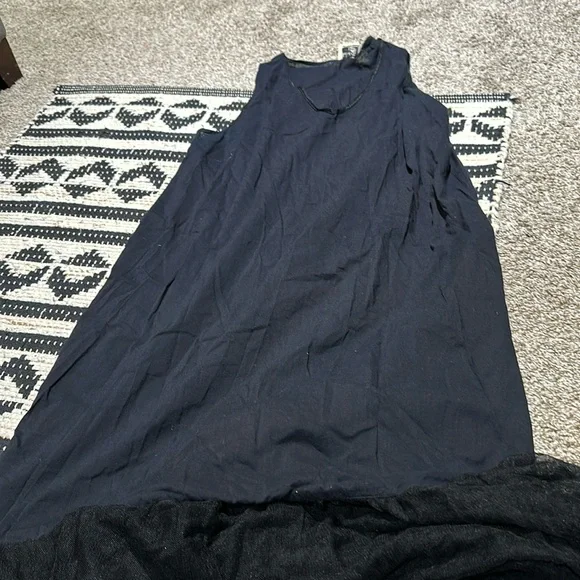 Vintage April Cornell Size, Large Black Maxi slip/nightly - Picture 2 of 2